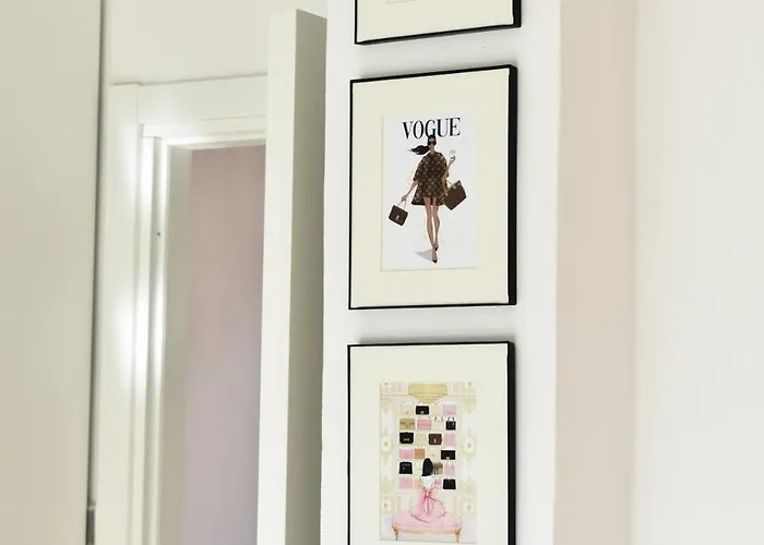 Renovated 400 Meters From The Sea With Garden Villa *